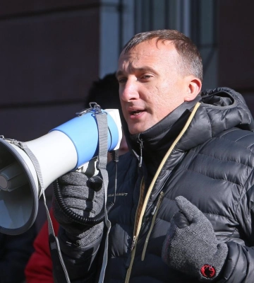 Экс-мэр Карплюк завладел четырьмя объектами в центре Ирпеня