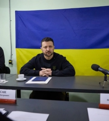 Зеленський приїхав у Дніпро і провів нараду