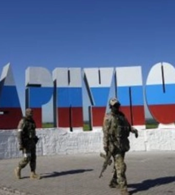 Знищені БТРи і вантажівки: що відомо про &quot;приліт&quot; по позиціях росіян у Маріуполі