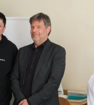 Ми твердо і непохитно стоїмо на боці України: Миколаївщину відвідав Віцеканцлер Німеччини Роберт Габек
