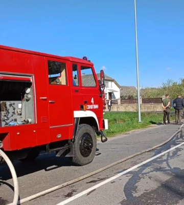 До кінцевої зупинки не доїхав | на Прикарпатті зайнявся рейсовий автобус