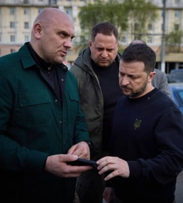 Володимир Зеленський відвідав Дніпро та місце вчорашнього прильоту