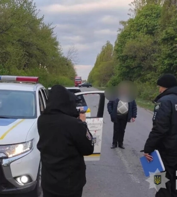 Медики розповіли про стан поліцейського, пораненого під час стрілянини на Вінниччині