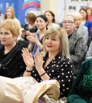Был бы повод. В Мелитополе оккупанты снова засветили высокопоставленных предателей 
