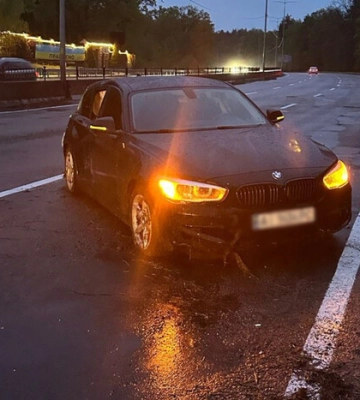 У Києві затримали водія автомобіля BMW, який збив двох пішоходів – поліція