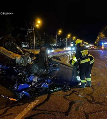 Потрійна ДТП у Дніпрі: постраждали три людини