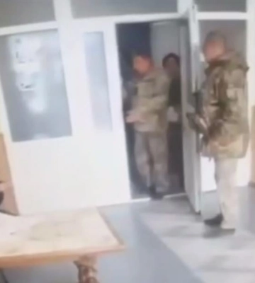Скандал із &quot;побиттям&quot; жінки в ТЦК на Хмельниччині: військові розповіли, що сталося