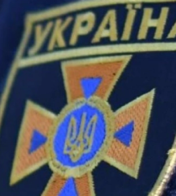Не могла відчинити: у квартирі на вулиці Стрийській потребувала допомоги жінка