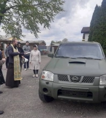 У монастирі на Волині зібрали на пікап для ЗСУ 