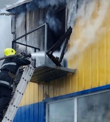 У Коростишеві ліквідовано пожежу у одному з господарських магазинів