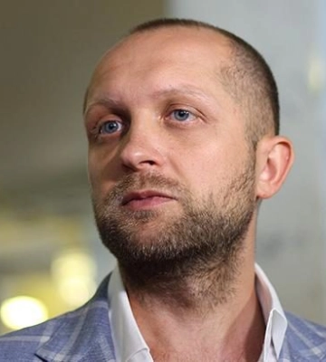 Колишній нардеп із Умані визнав, що незаконно за державні гроші наймав готель Колишній нардеп із Умані визнав, що незаконно за державні гроші наймав готель