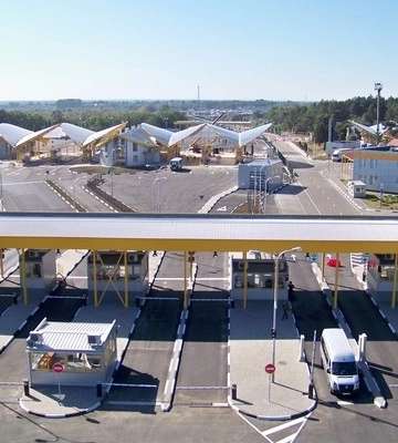 Польські перевізники завершили страйк на пункті пропуску &quot;Ягодин-Дорогуськ&quot;