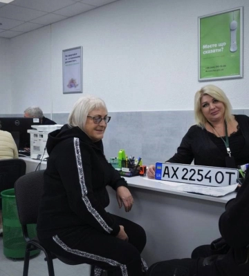 Вперше в Україні: у Харкові відкрили сервісний центр МВС в укритті