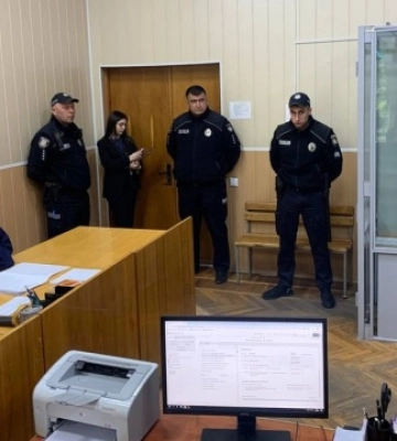 Суд відправив під варту одного з підозрюваних у розстрілі поліцейських на Вінниччині