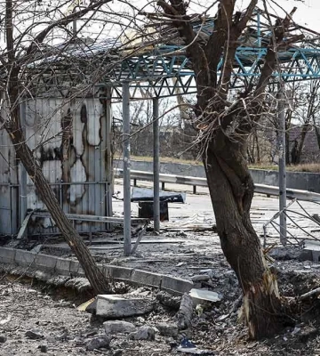 Ворог зранку обстріляв Херсон, поранений чоловік