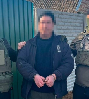 СБУ затримала ексдепутата-зрадника та його спільницю, які наводили російські ракети на Херсон