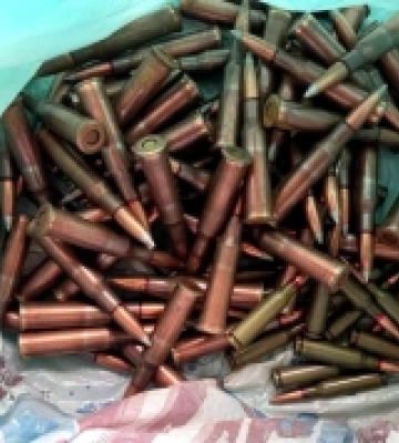 На Рівненщині поліцейські виїхали на виклик про домашнє насильство і виявили гранати й патрони