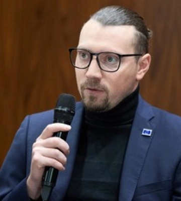 Підозрюваний у держзраді &quot;слуга народу&quot; Безгін попався на зловживанні – депутат Київради