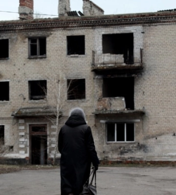 Російські окупанти завдали удару по Красногорівці, загинула жінка — ОВА