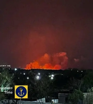 У Маріуполі прогримів вибух і виникла пожежа, окупанти пояснюють її горінням очерету, - Андрющенко