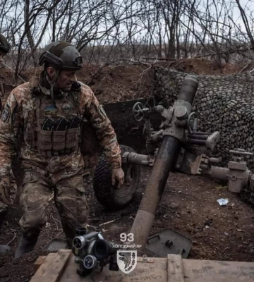 Мінус 800 окупантів та 29 одиниці артилерії: втрати росіян на 23 квітня