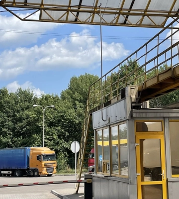 Розблокування кордону: скільки вантажівок від учора перетнули «Ягодин»