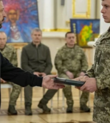 «Хрестом Бойових Заслуг» нагородили десантника з Львівщини