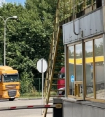 «Ягодин – Дорогуськ» після розблокування перетнули понад 800 вантажівок