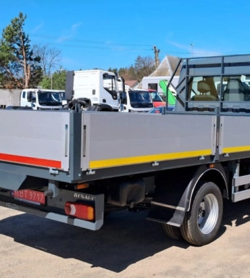 В Україні виготовили вантажівку на базі Renault Master (Фото)