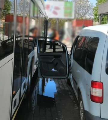 Водій легковика спричинив ДТП з тролейбусом у Кропивницькому