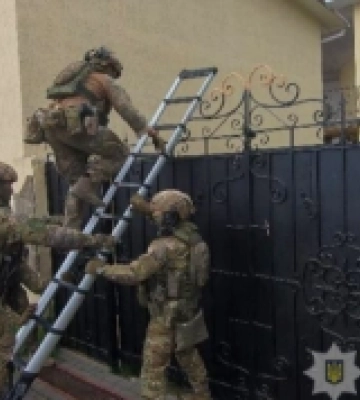 В Одесі ліквідували шахрайський call-центр, який ошукав громадян Чехії на 5,5 мільйонів гривень
