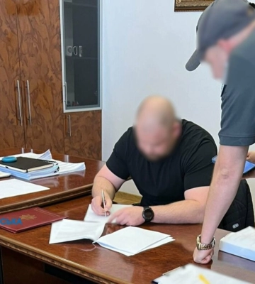 Збагатився на 14 млн гривень: ДБР повідомило про підозру правоохоронцю з Дніпра
