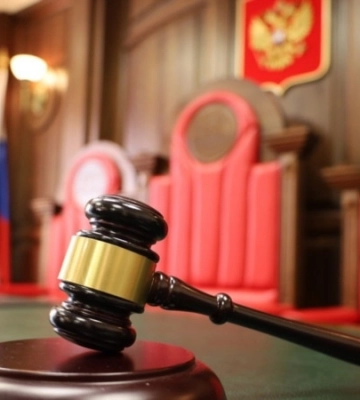 Щонайменше 900 людей у РФ та Криму стали фігурантами кримінальних справ за антивоєнну позицію – правозахисники