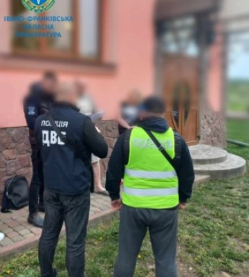 На Івано-Франківщині викрито потужне наркоугруповання - вилучено психотропів на 25 млн грн