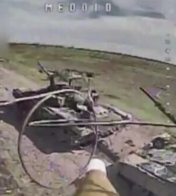 Спецпризначенці ССО за тиждень роботи на Донеччині знищили танк Т-72, ЗРГК, ББМ окупантів. ВIДЕО