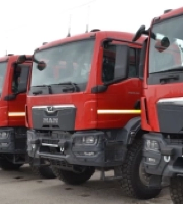 Миколаївські енергетики отримали шість нових автовеж для ремонтних робіт
