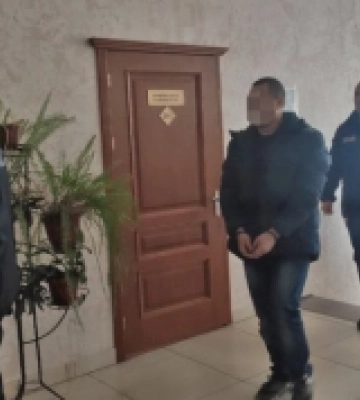 Прокуратура просить довічно ув'язнити вбивцю військових батька і сина з Ковеля