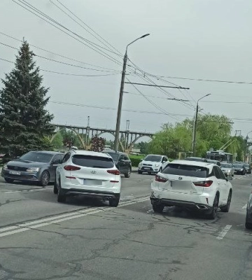 У Дніпрі через ДТП утворився затор