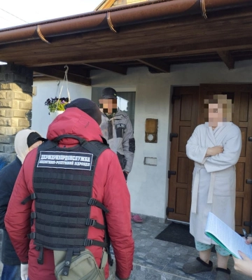 Медикиня з Полісся видавала усім охочим втекти з України довідки про інвалідність