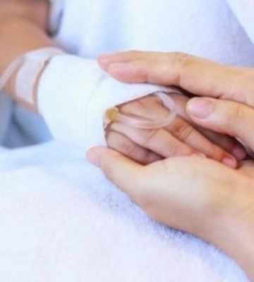 Ліки дають позитивну дію: викладачці Лесиного вишу потрібна допомога на лікування