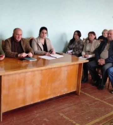 Вишка або Хрест? Ситуація в селі Мала Уголька (Мираво) щодо будівництва станції мобільного зв'язку