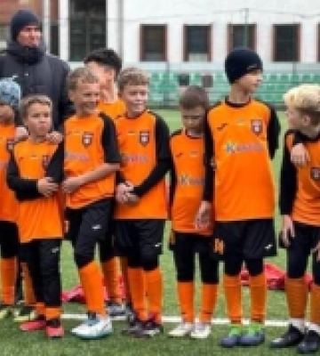 Юні футболісти з Нововолинська — переможці турніру «Lviv Holiday Cup» | Новини Нововолинська