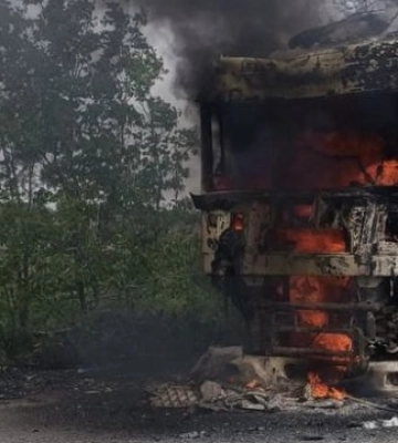 На Херсонщині окупанти з безпілотника атакували автомобіль: постраждав водій