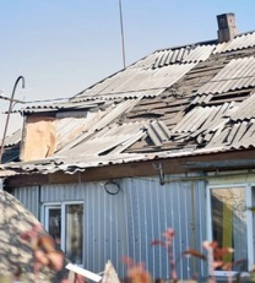 Росіяни вранці вдарили ракетою по місту Сміла на Черкащині. Є масштабні руйнування