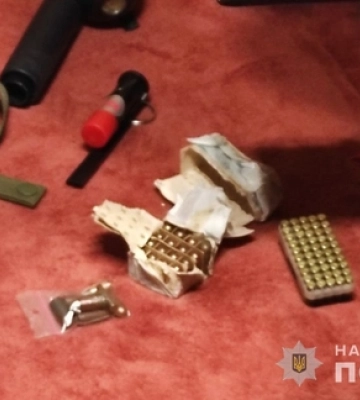 Волинянин зберігав у сейфі понад сімдесят військових набоїв 