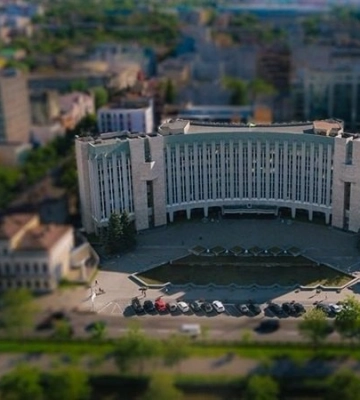 Куди у Дніпрі звертатися, якщо ваш будинок постраждав від ракетного удару