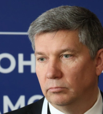 Медіаграмотність потрібно вивчати у школі - Карандєєв
