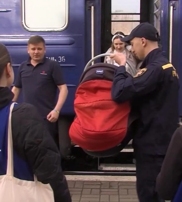 На Рівненщину прибув ще один евакуаційний потяг із Покровська