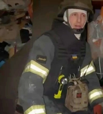 Російські дрони атакували рятувальників під час гасіння пожежі на Херсонщині