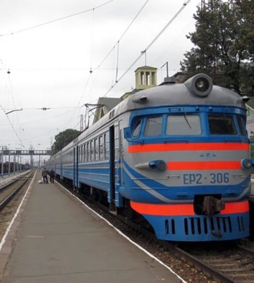 Російські військові вдарили по вокзалу Балаклії, коли там стояла електричка «Харків – Ізюм»